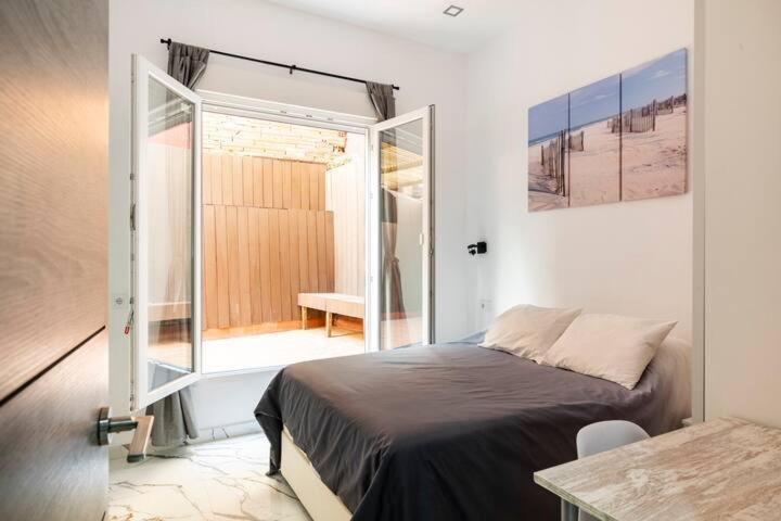 Apartamento En Planta Baja Cerca De La Playa En Badalona Kültér fotó