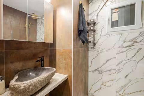 Apartamento En Planta Baja Cerca De La Playa En Badalona Kültér fotó
